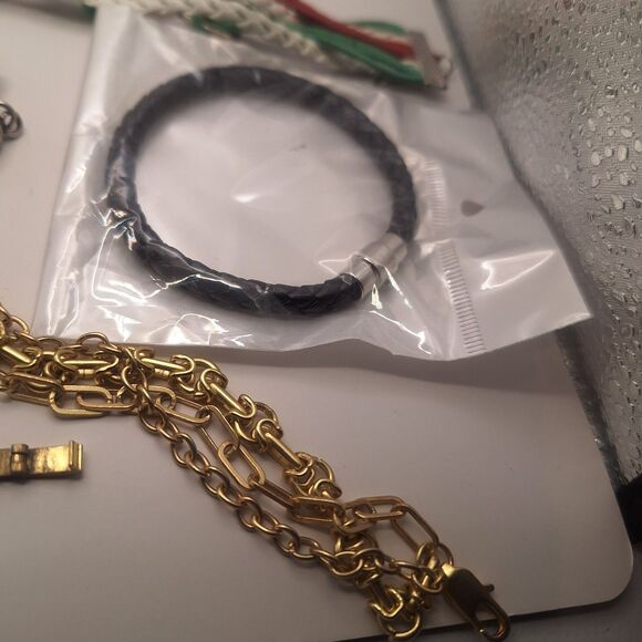 Lot Of 20 Of Used Unbranded/branded Bracelets - Picture 11 of 17